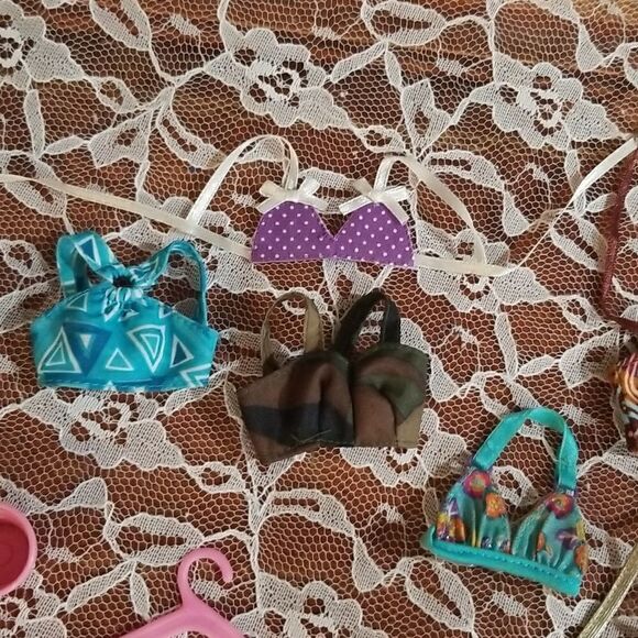 Vintage and modern Barbie Doll CLOTHES & mix items LOT - Picture 6 of 17
